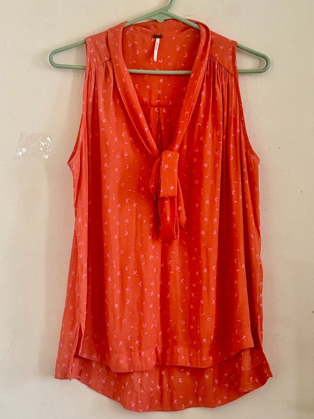Free People Bohemian Orange & Pink Sleeveless Tie Front Blouse Size S